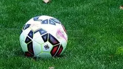 “曼城对阵西汉姆：福登双响罗德里助力，3-1胜出，巩固四冠霸主地位”